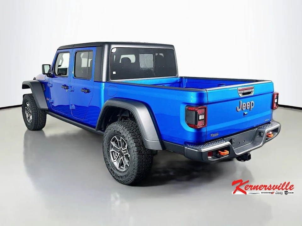 2026 Jeep JT Gladiator - Image 5 of 12