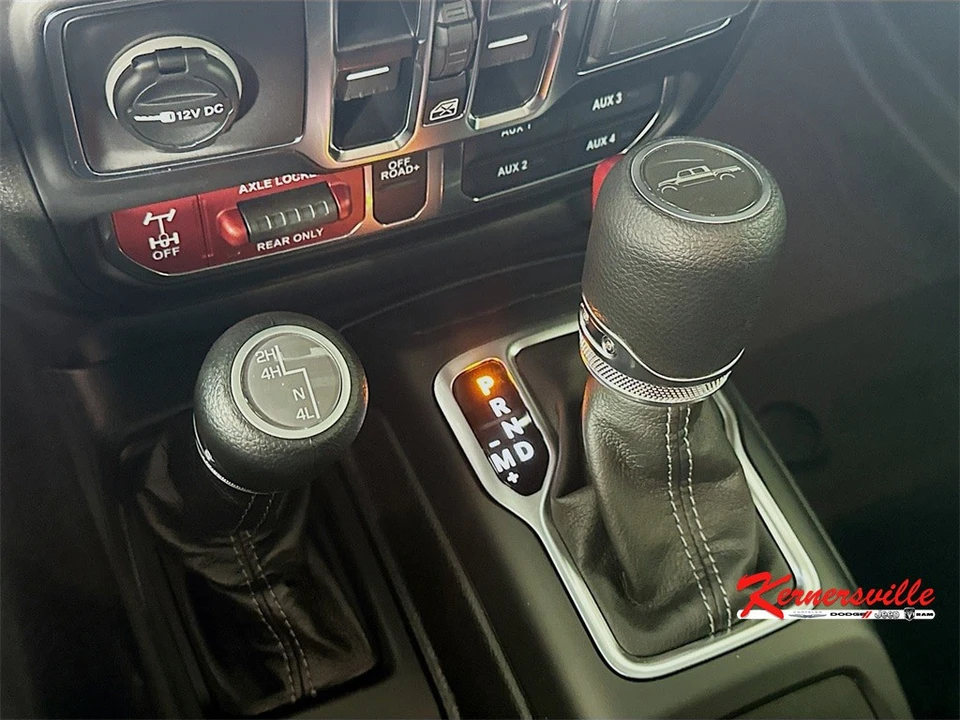 2026 Jeep JT Gladiator - Image 12 of 19