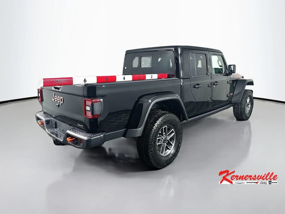 2026 Jeep JT Gladiator - Image 7 of 12