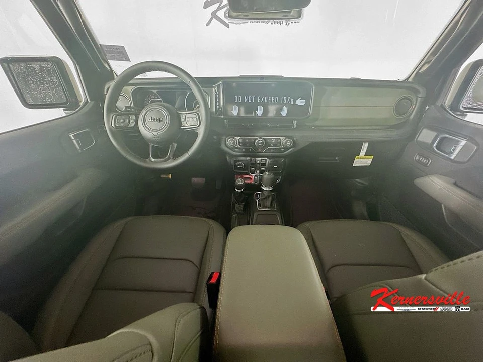 2026 Jeep JT Gladiator - Image 9 of 12