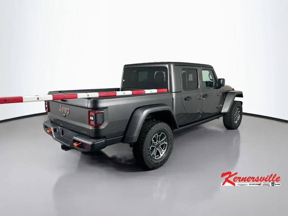 2026 Jeep JT Gladiator - Image 7 of 12