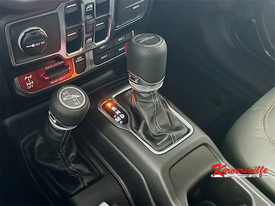 2026 Jeep JT Gladiator - Image 12 of 21