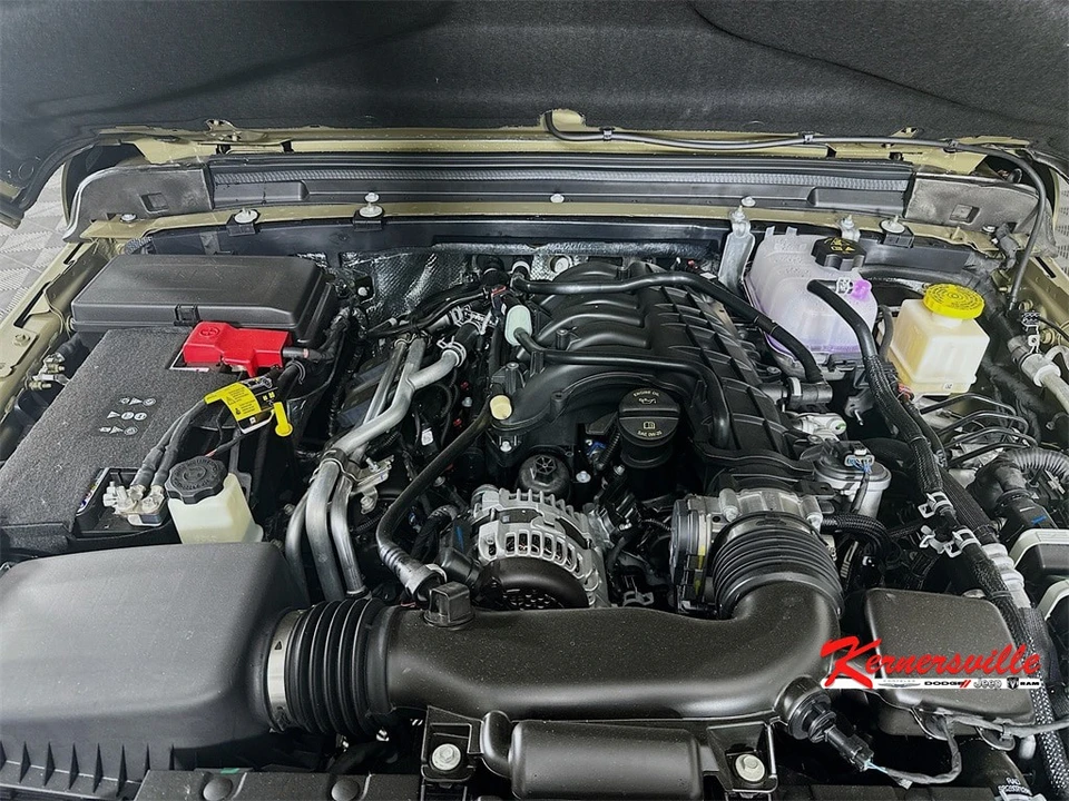 2026 Jeep JT Gladiator - Image 17 of 21