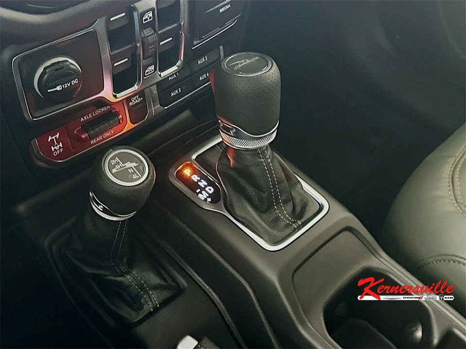 2026 Jeep JT Gladiator - Image 12 of 21