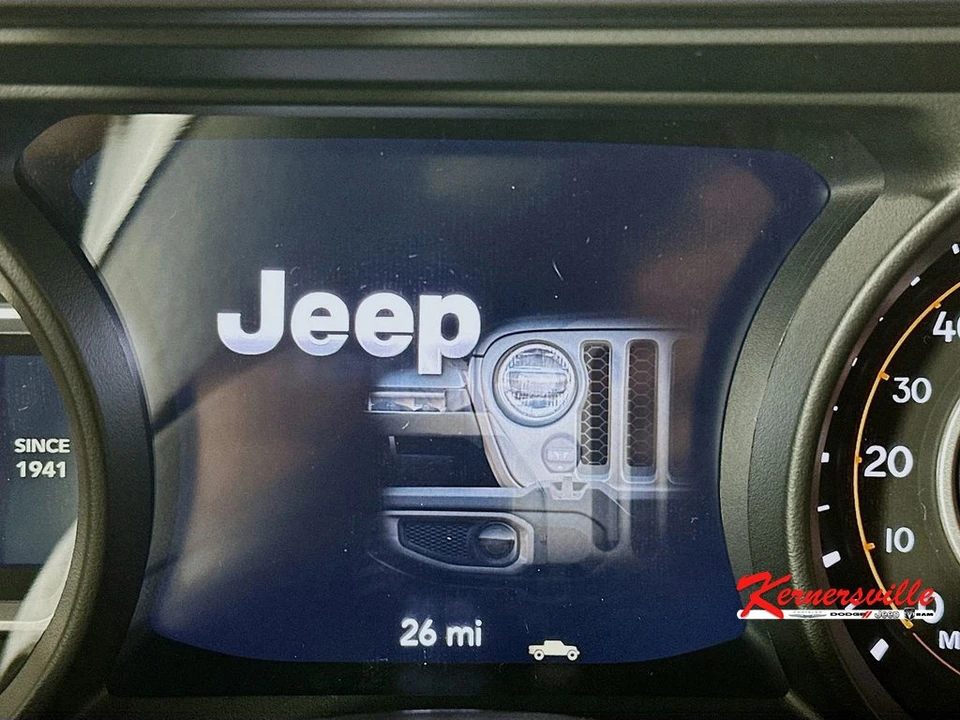 2026 Jeep JT Gladiator - Image 11 of 12