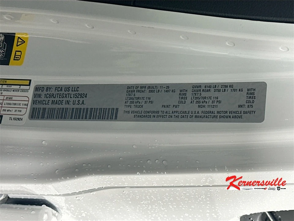 2026 Jeep JT Gladiator - Image 17 of 19