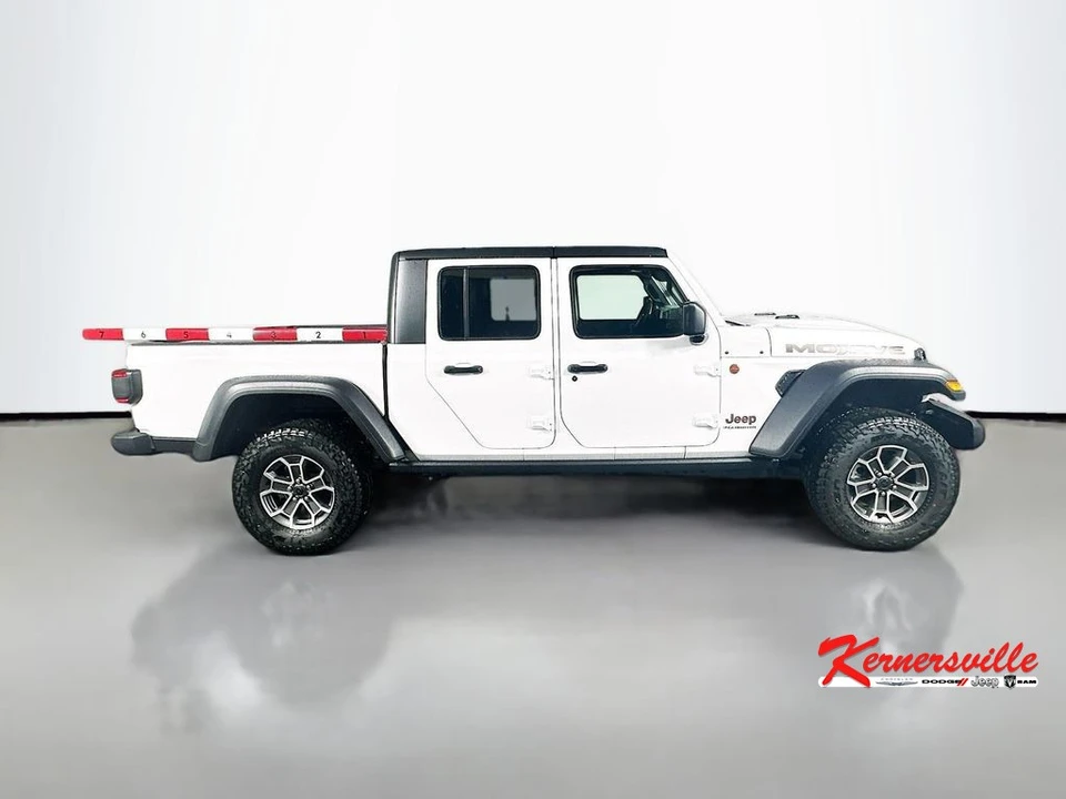 2026 Jeep JT Gladiator - Image 8 of 12