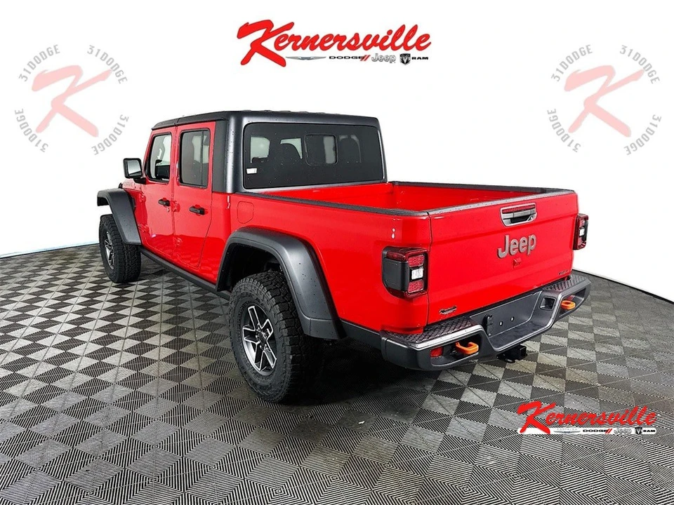 2026 Jeep JT Gladiator - Image 5 of 12