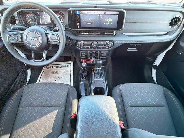 2026 Jeep JT Gladiator - Image 9 of 20