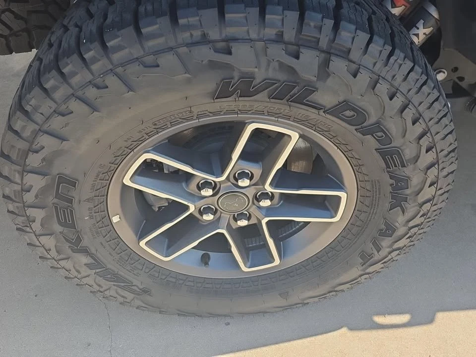 2026 Jeep JT Gladiator - Image 19 of 20