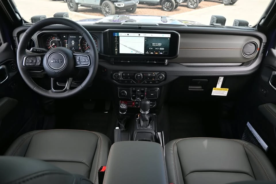 2026 Jeep JT Gladiator - Image 17 of 20