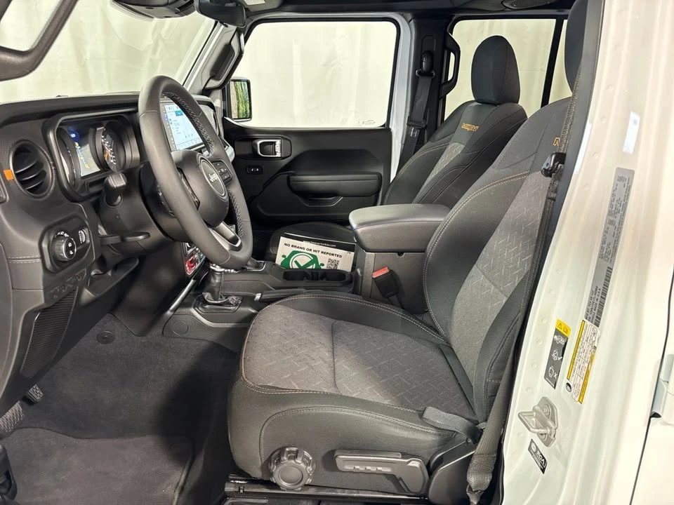 2026 Jeep JT Gladiator - Image 3 of 19