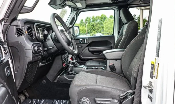 2026 Jeep JT Gladiator - Image 11 of 12