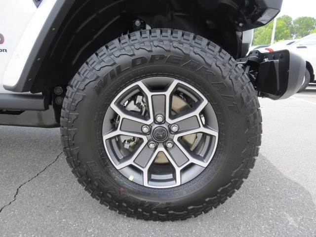 2026 Jeep JT Gladiator - Image 11 of 20
