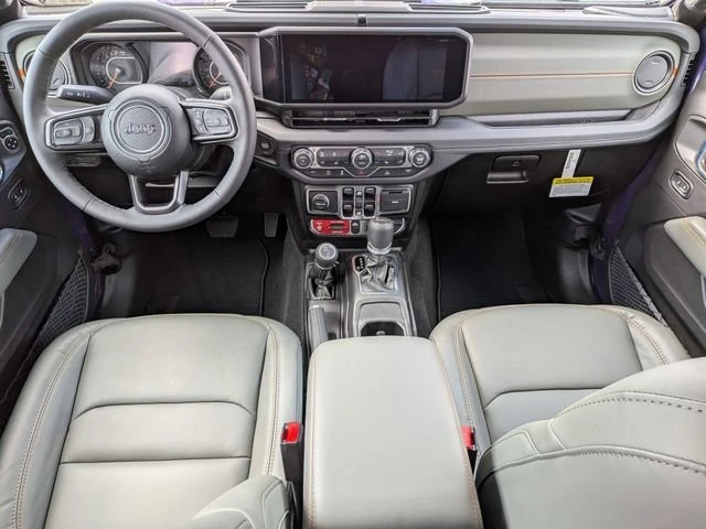 2026 Jeep JT Gladiator - Image 16 of 18