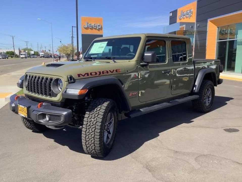 2026 Jeep JT Gladiator - Image 3 of 9