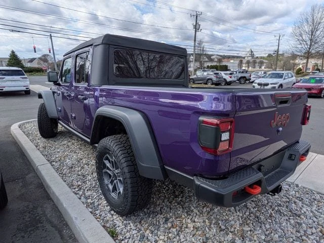 2026 Jeep JT Gladiator - Image 5 of 18