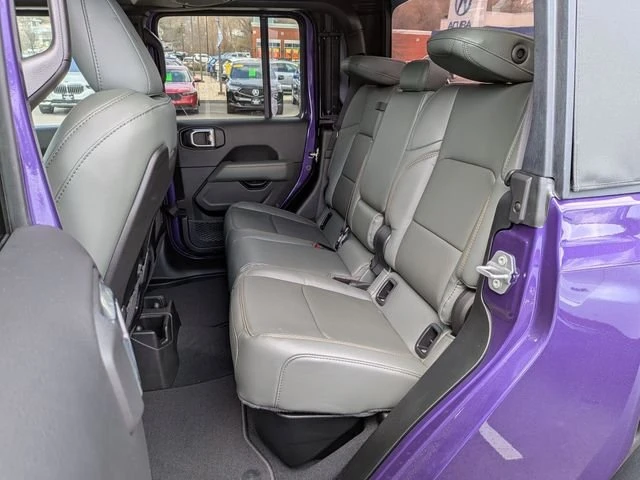 2026 Jeep JT Gladiator - Image 18 of 18