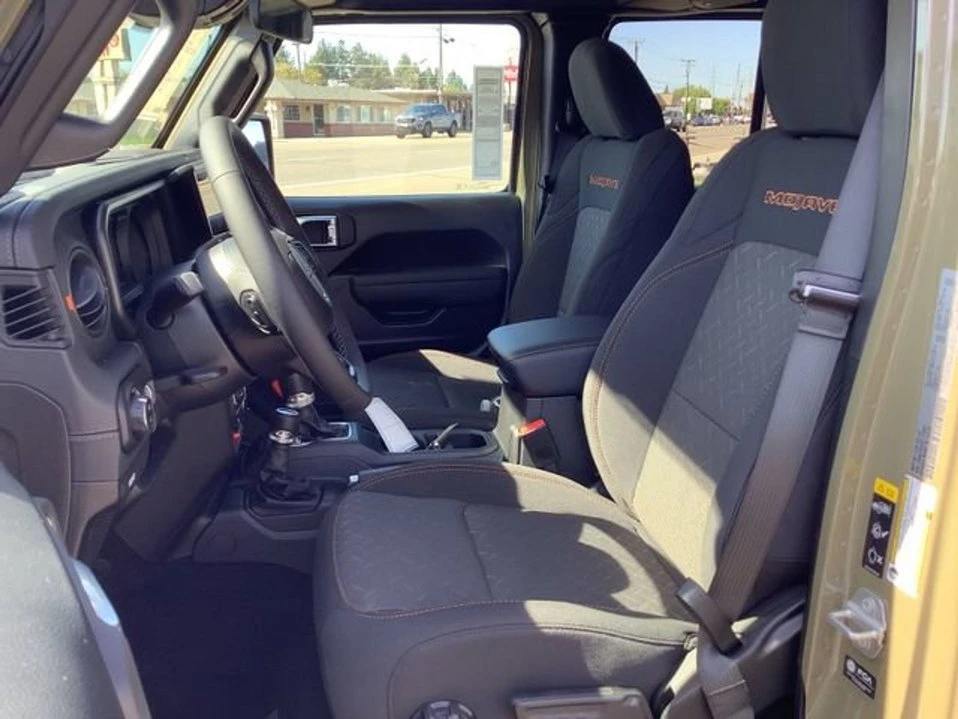 2026 Jeep JT Gladiator - Image 6 of 9