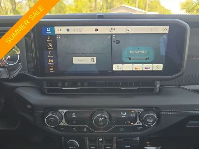 2026 Jeep JT Gladiator - Image 16 of 20
