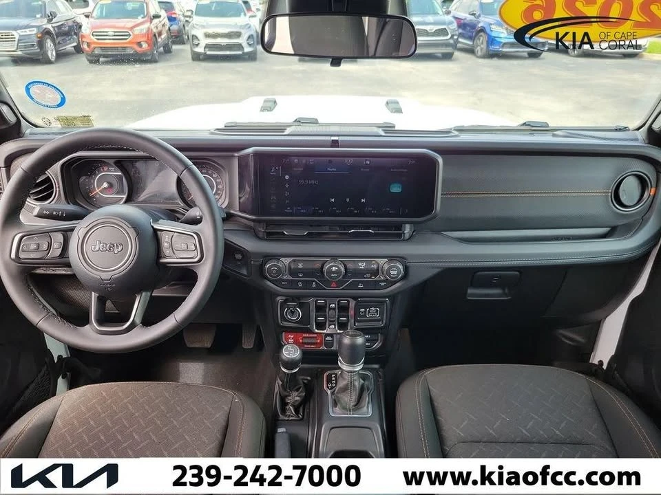 2026 Jeep JT Gladiator - Image 14 of 20