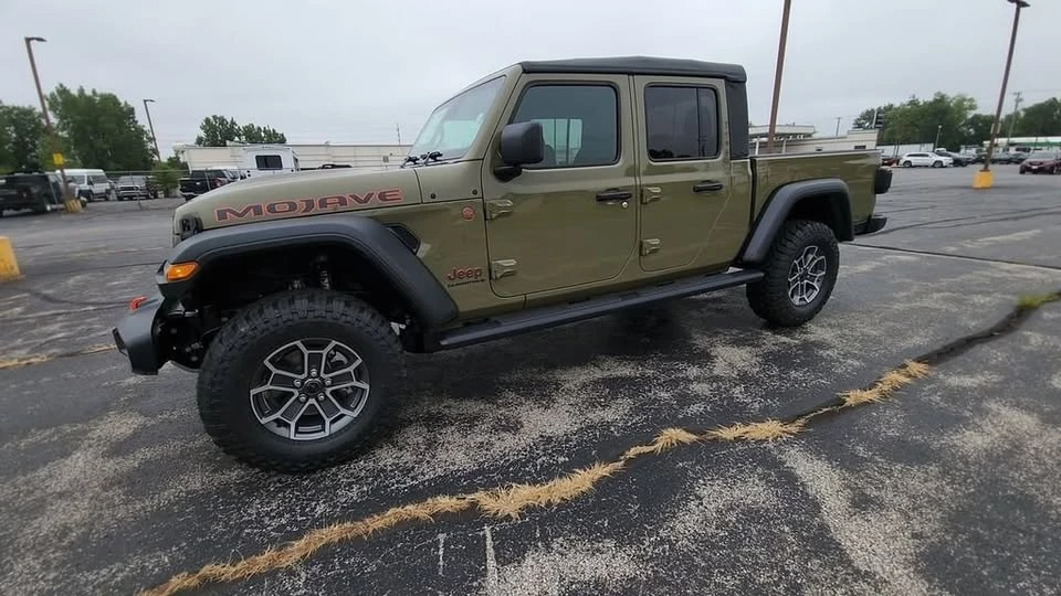 2026 Jeep JT Gladiator - Image 3 of 20