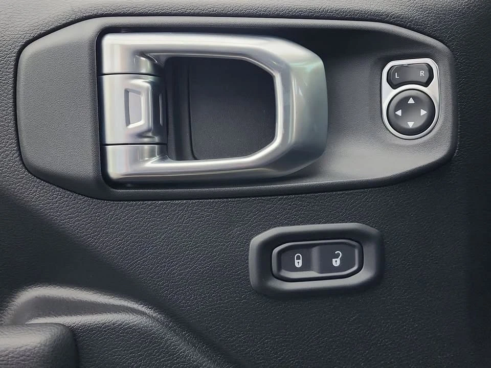 2026 Jeep JT Gladiator - Image 12 of 20