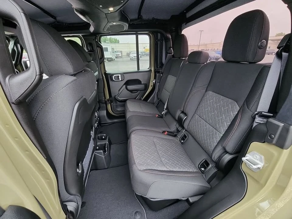 2026 Jeep JT Gladiator - Image 20 of 20