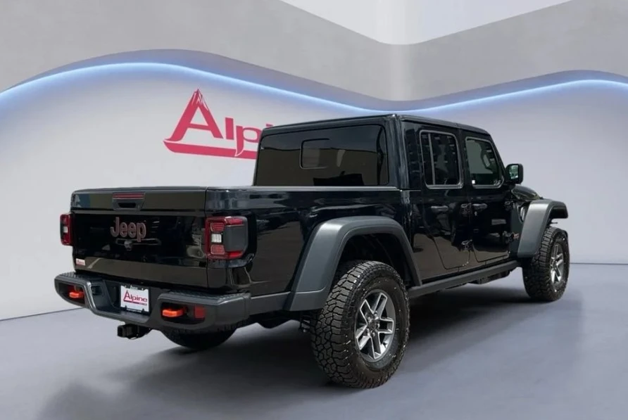 2026 Jeep JT Gladiator - Image 3 of 8
