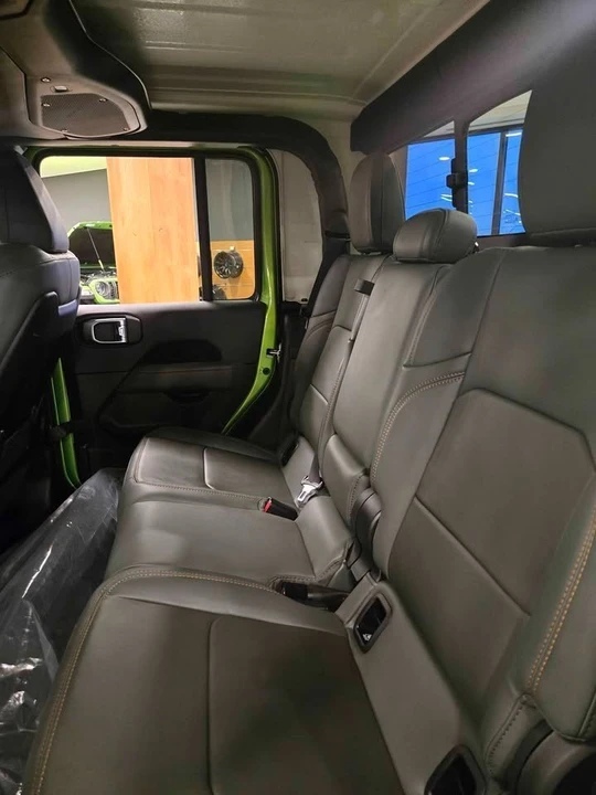 2026 Jeep JT Gladiator - Image 4 of 4