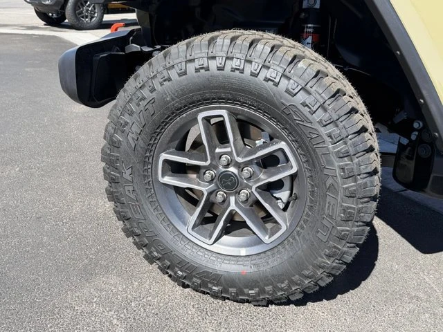 2026 Jeep JT Gladiator - Image 19 of 20