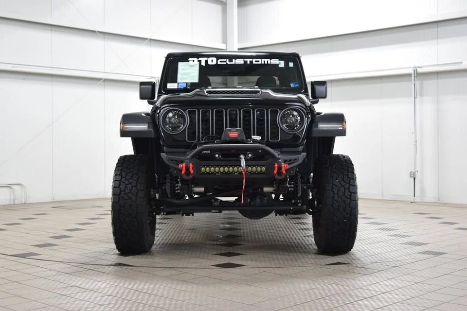 2026 Jeep JT Gladiator - Image 2 of 17