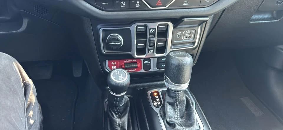2026 Jeep JT Gladiator - Image 13 of 13
