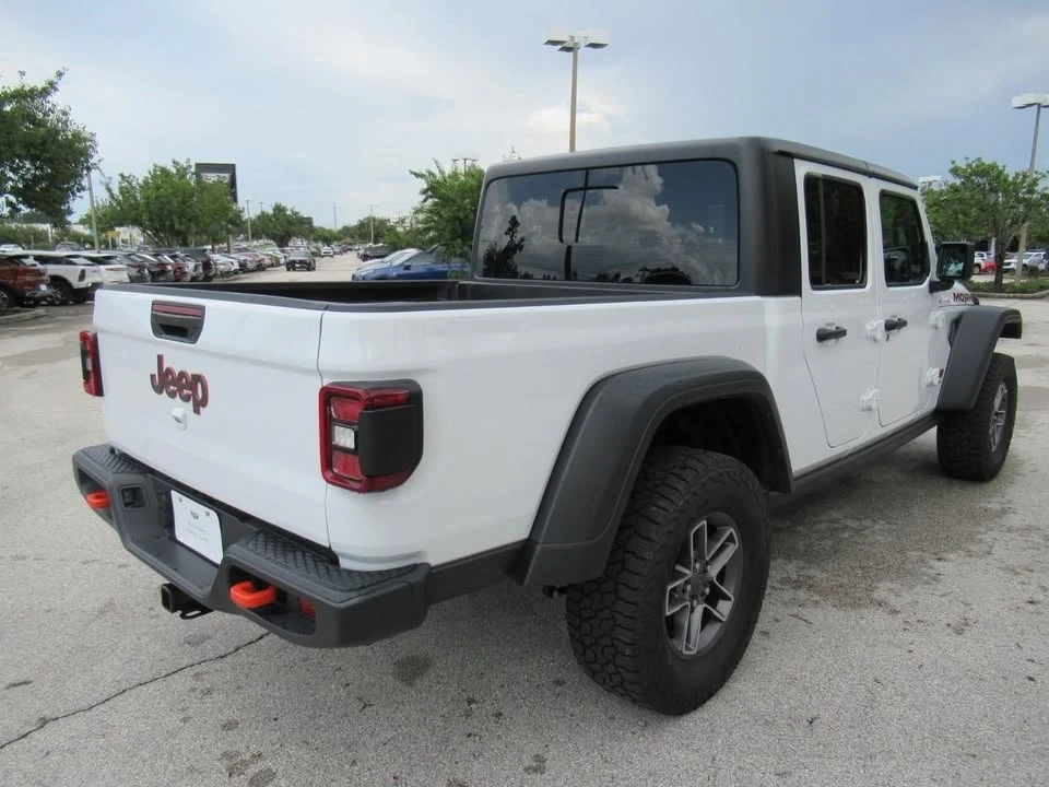 2026 Jeep JT Gladiator - Image 6 of 12