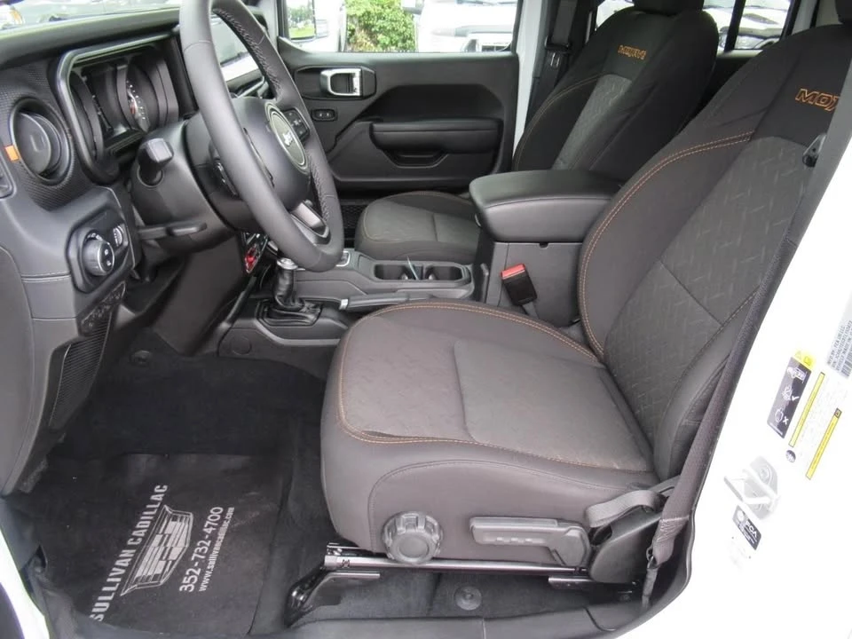 2026 Jeep JT Gladiator - Image 10 of 12