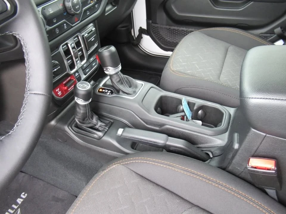 2026 Jeep JT Gladiator - Image 9 of 12