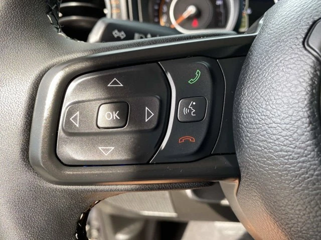 2026 Jeep JT Gladiator - Image 19 of 20