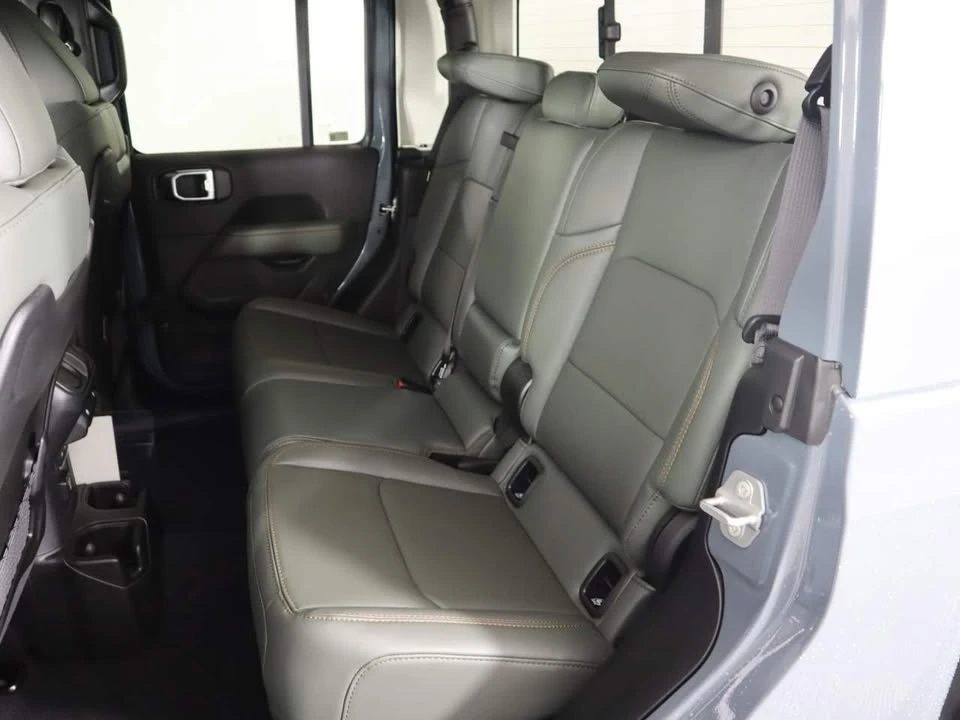 2026 Jeep JT Gladiator - Image 12 of 12