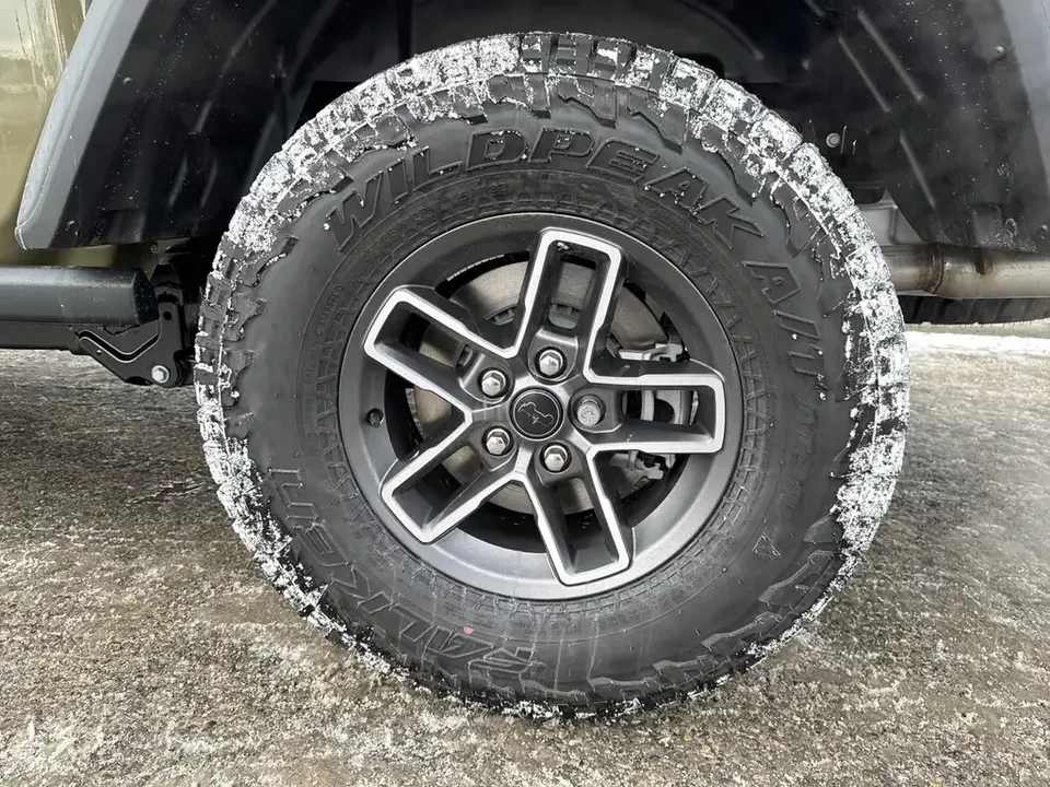 2026 Jeep JT Gladiator - Image 8 of 19