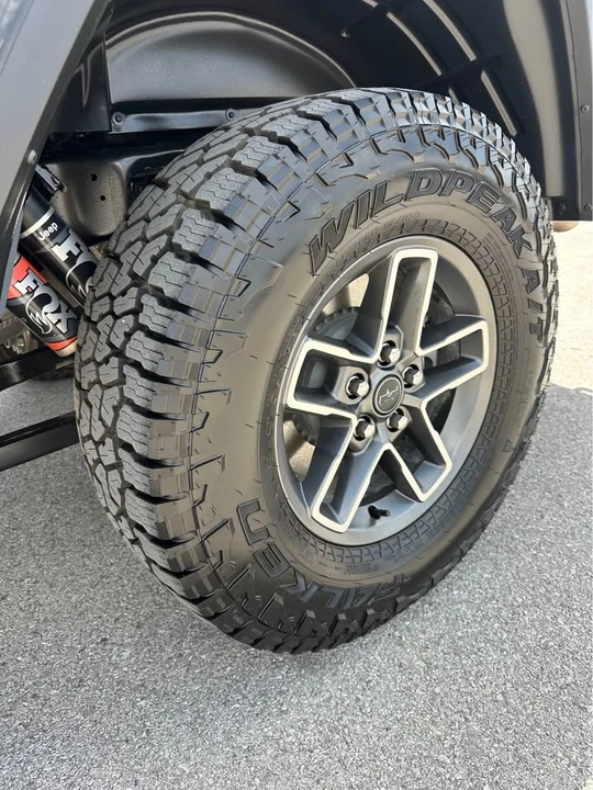 2026 Jeep JT Gladiator - Image 6 of 12