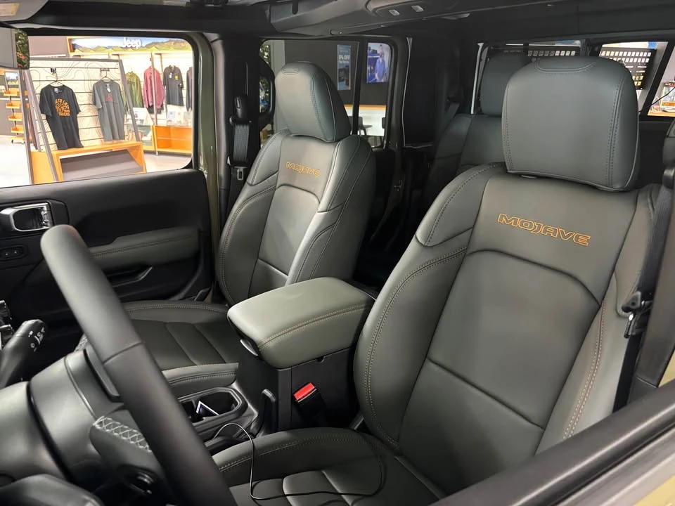 2026 Jeep JT Gladiator - Image 7 of 9