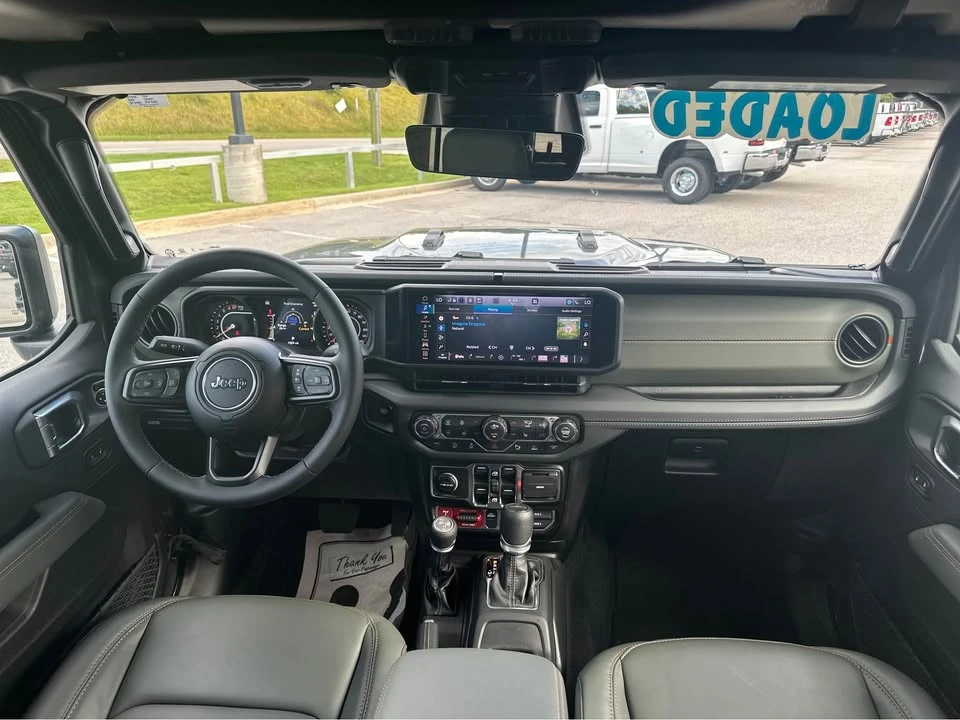 2026 Jeep JT Gladiator - Image 11 of 11