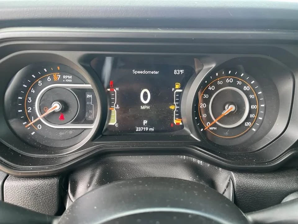 2026 Jeep JT Gladiator - Image 9 of 14
