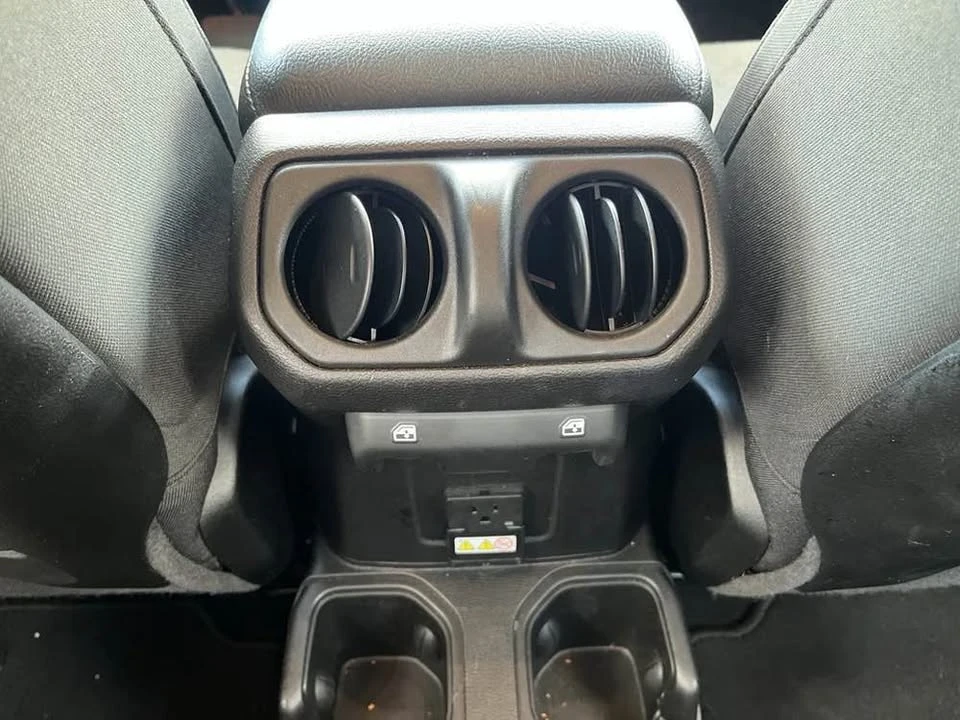 2026 Jeep JT Gladiator - Image 12 of 14