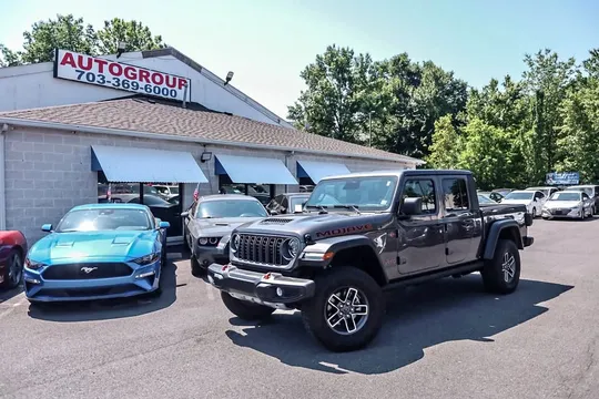 2026 Jeep Gladiator Mojave Pickup 4D 5 ft