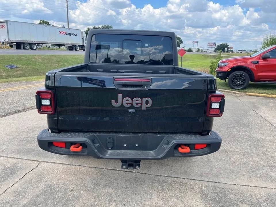 2026 Jeep JT Gladiator - Image 3 of 14