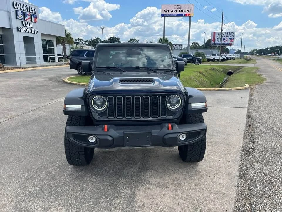 2026 Jeep JT Gladiator - Image 5 of 14