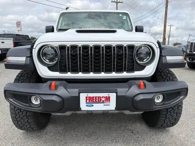 2026 Jeep JT Gladiator - Image 2 of 8