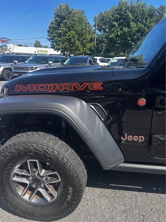 2026 Jeep JT Gladiator - Image 3 of 15