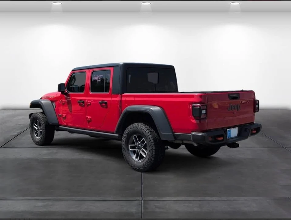 2026 Jeep JT Gladiator - Image 2 of 4